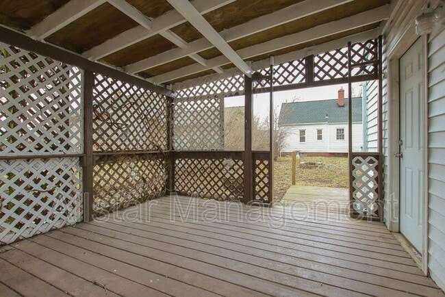 Building Photo - 4607 Lincoln Ave