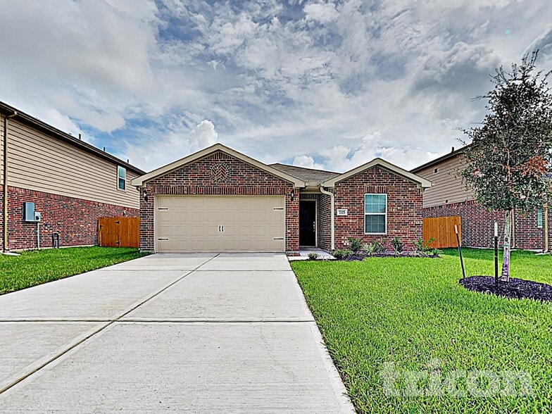 Building Photo - 725 Totem Trail Dr