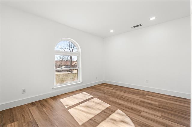 Building Photo - 103 Elm Crest Dr