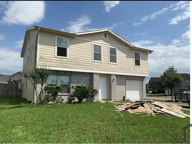 Building Photo - 19721 Rustic Lake Ln