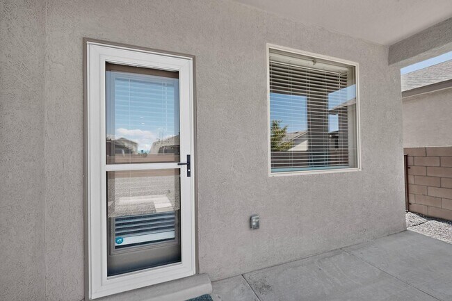 Building Photo - 4847 Mount Salas St NE