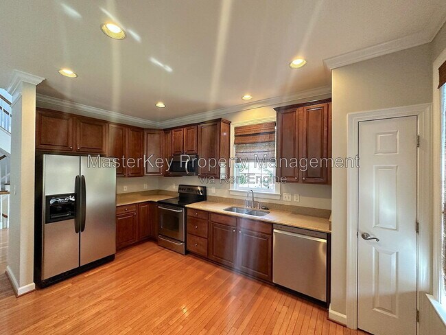 Building Photo - 701 Kirkeenan Cir