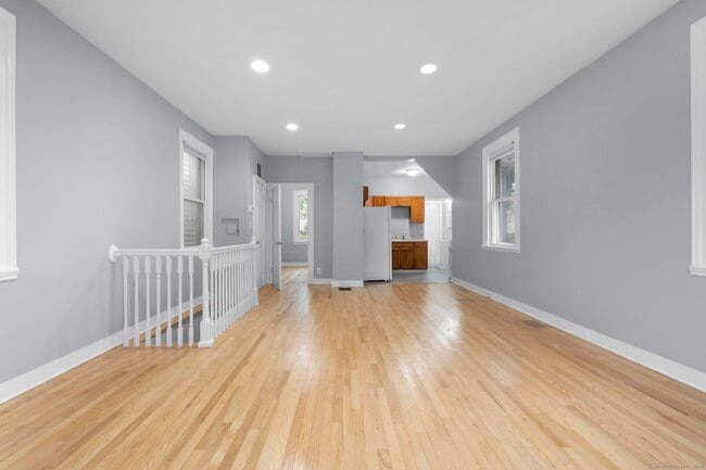 Building Photo - 117 Fillmore St