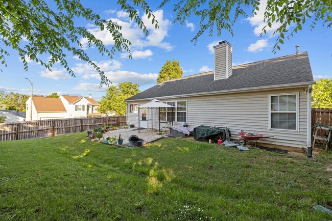 Building Photo - Charming 3-Bedroom Brick Ranch in Raleigh ...