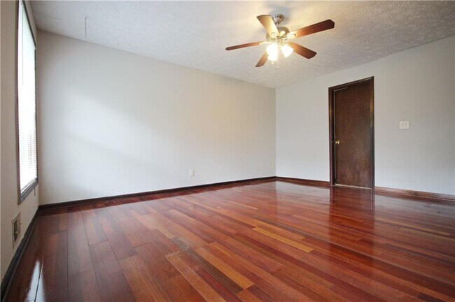 Building Photo - 3310 Chastain Crossing NW