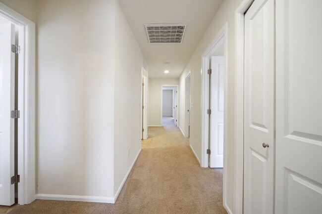 Building Photo - 3119 Harrier St NE