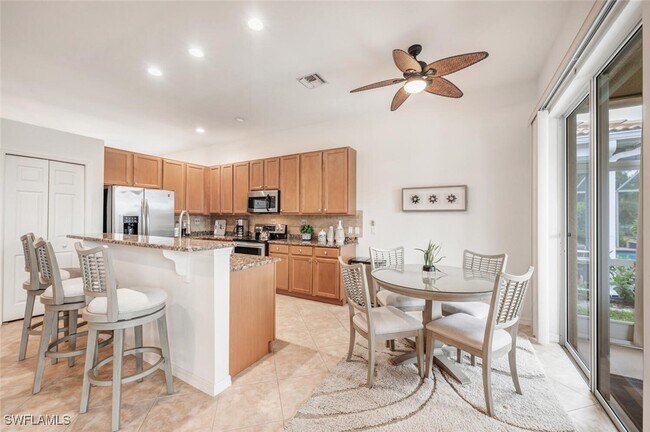 Building Photo - 5583 Lago Villaggio Way