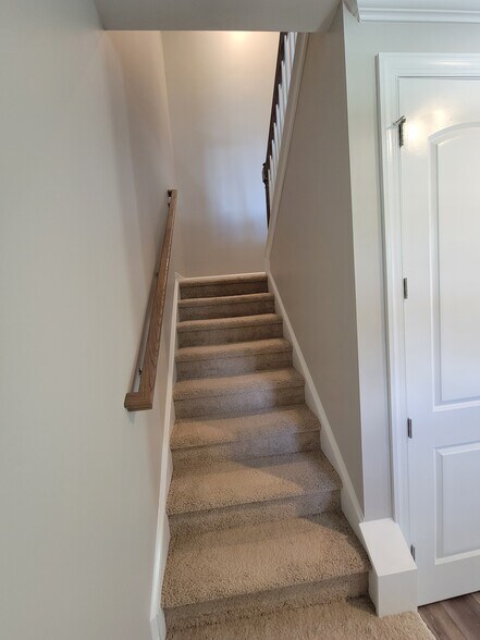 Building Photo - 5806 Clan Maclaine Dr