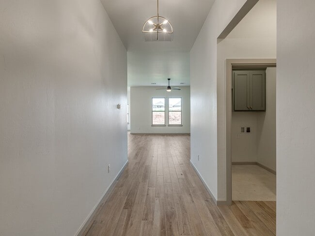 Building Photo - Brand New Home In Noble!