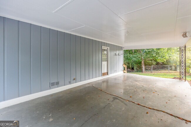 Building Photo - 1834 Dogwood Ct SW