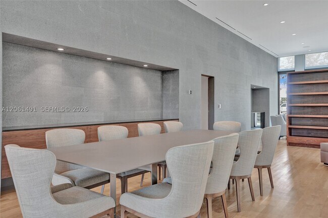 Building Photo - 240 Ocean