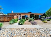 Building Photo - Beautifully Remodeled 3bd Single Story House: Everything Brand New!