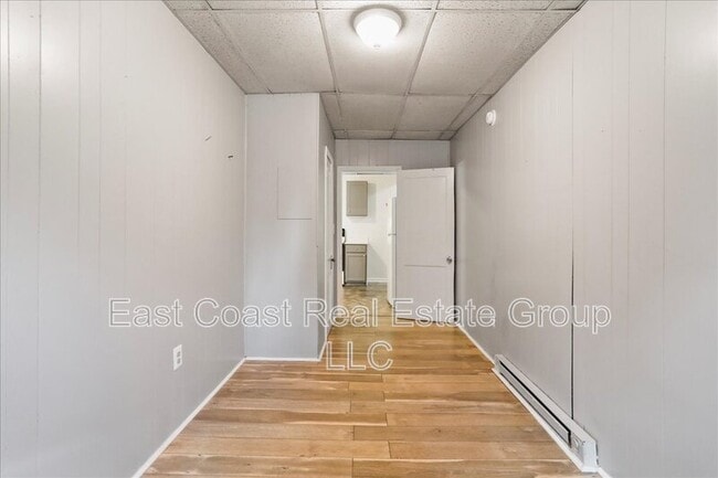 Building Photo - 300 S Potomac St