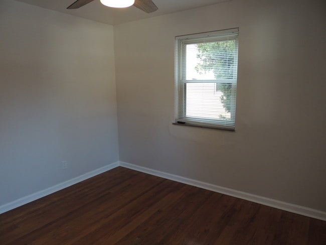 Building Photo - 9663 West Ave