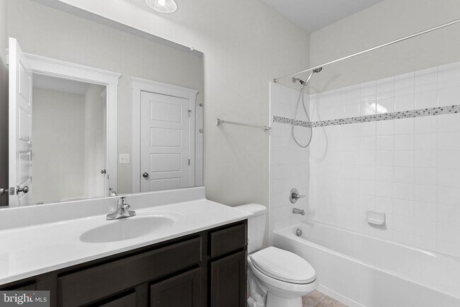 Building Photo - 207 Miles Hawk Terrace