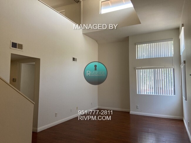Building Photo - 2 Bed 2 Bath Condo In Gated Community  — $250 Move-In Discount!