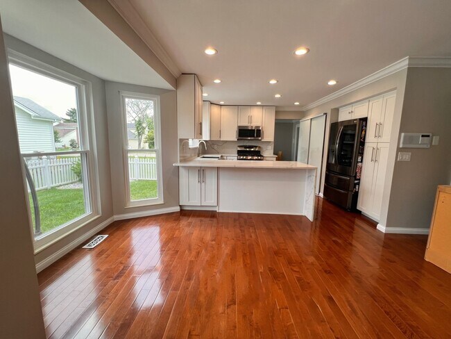 Building Photo - 12790 Polo Parc Dr