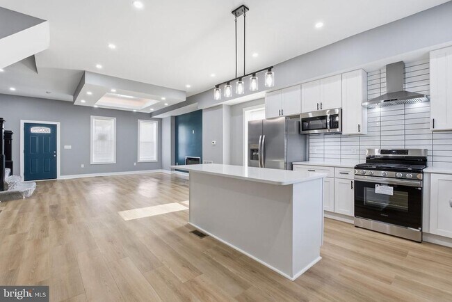 Building Photo - 2816 Rockrose Ave