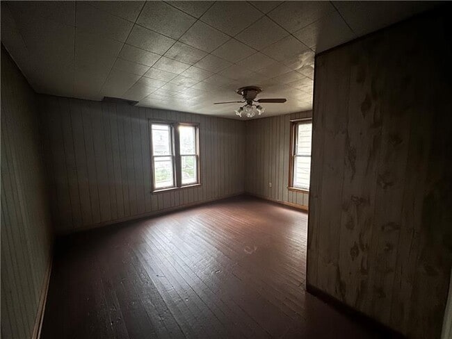Building Photo - 1495 Allison Ave