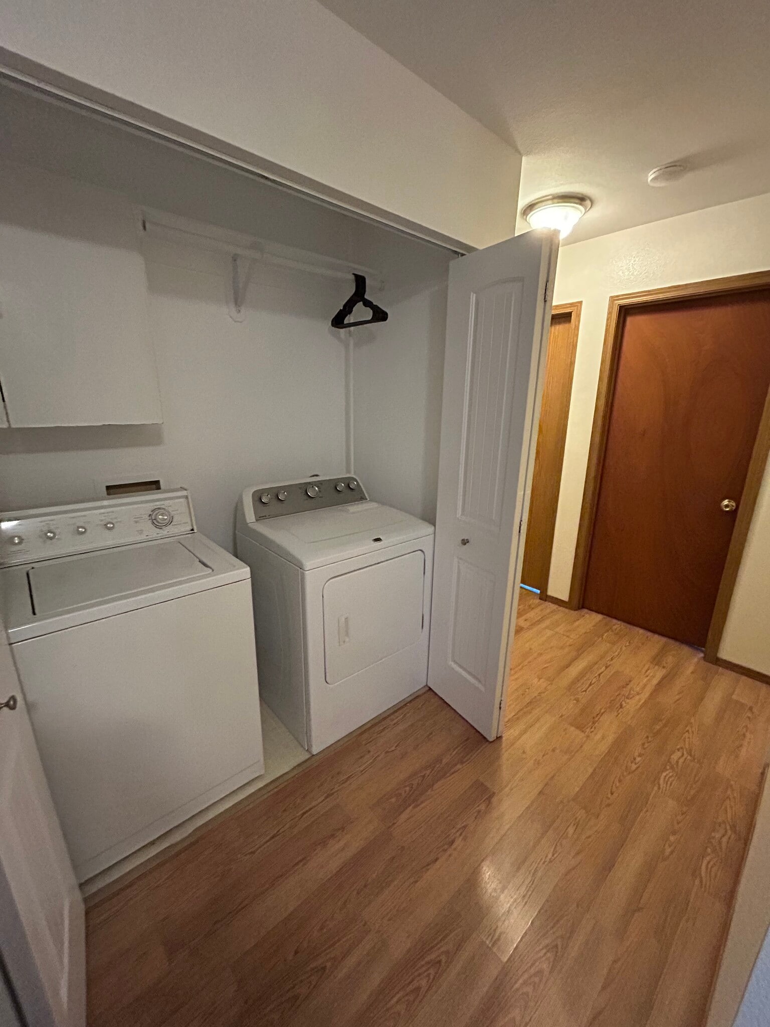 Washer & Dryer-Lower Level - 839 Merlin Loop