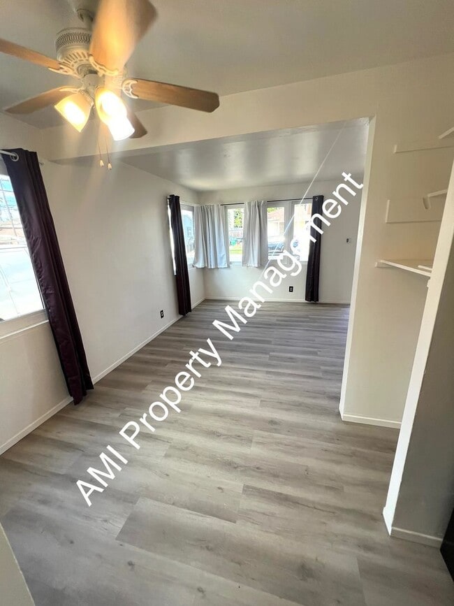 Building Photo - FULTON