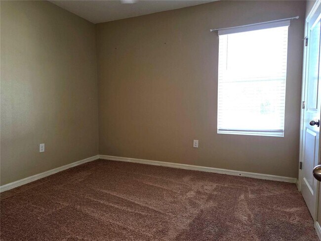 Building Photo - 109 Tierra Verde Way