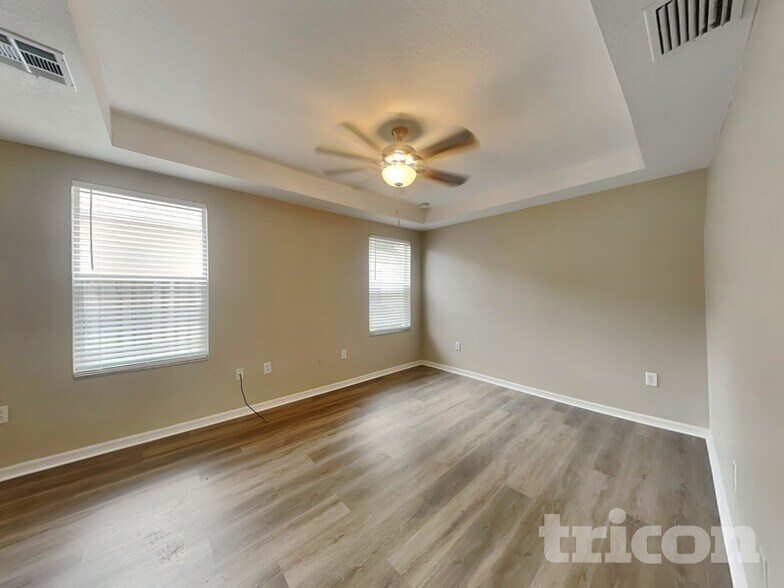 Building Photo - 435 Maple Pointe Dr