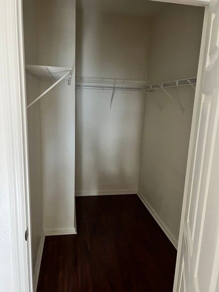 Building Photo - 6434 Cava Alta Dr