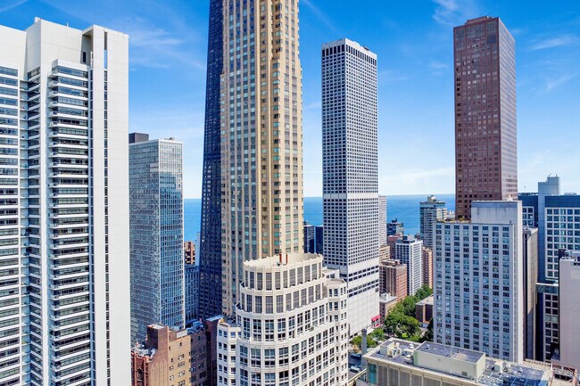 Building Photo - 30 E Huron St