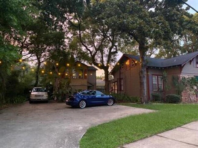 Building Photo - 1529 Landon Ave