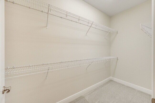 Building Photo - Loren Cove Villa