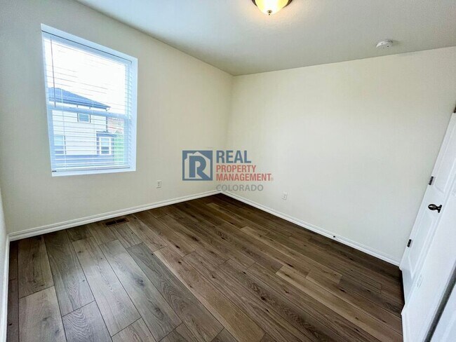 Building Photo - 8792 Wolf Valley Dr.