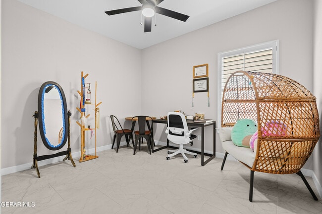 Building Photo - 2332 Mike Price Dr