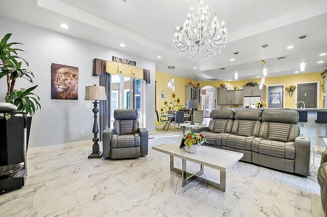 Building Photo - 4562 SE 136th Ln