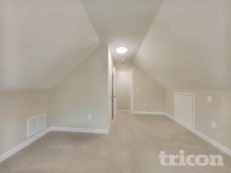 Building Photo - 388 Cassidy Trail