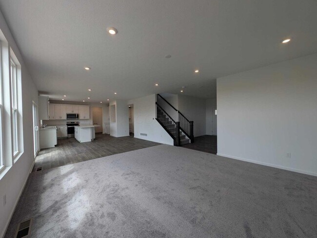 Building Photo - 832 Callaway Ln