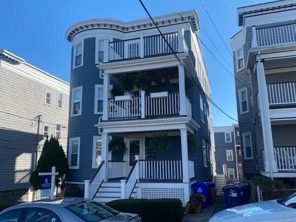 Building Photo - 69 Beaumont St