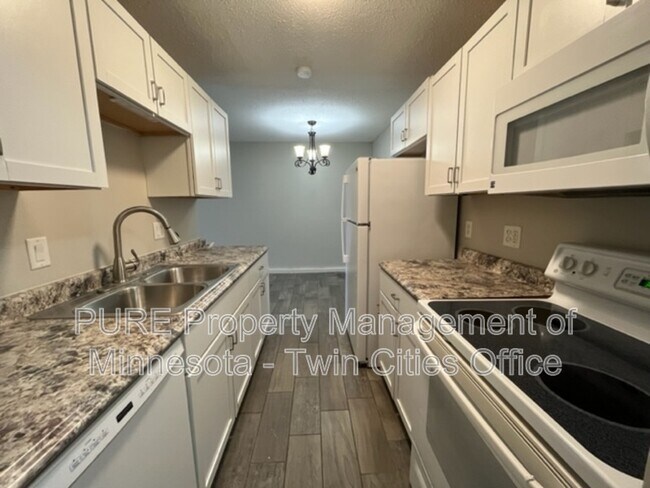 Building Photo - 12984 Nicollet Ave