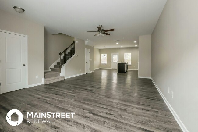 Building Photo - 6109 Oakley Rd