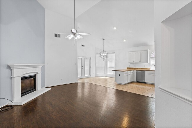 Building Photo - 12532 Cottageville Ln