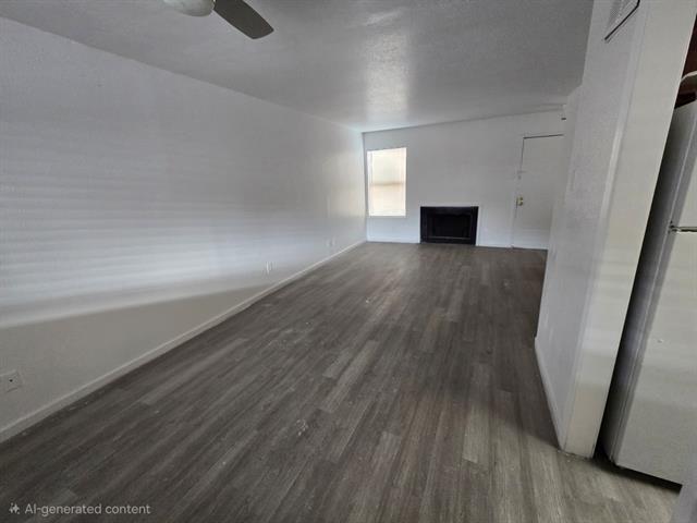 Building Photo - 7030 Fair Oaks Ave