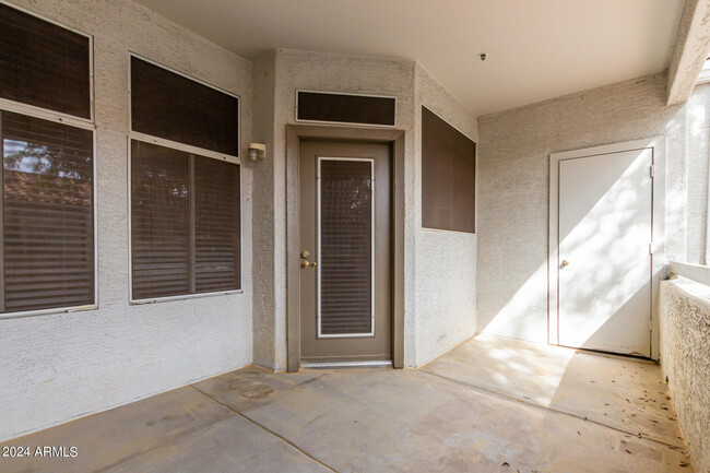 Building Photo - 11375 E Sahuaro Dr