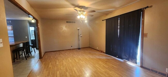 Building Photo - Spacious Home for Rent!