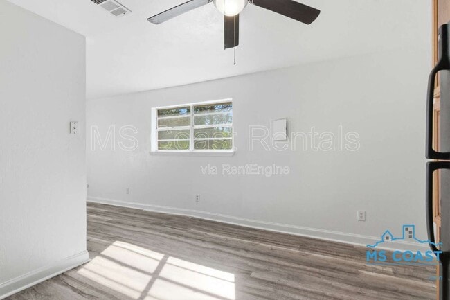 Building Photo - 3007 Meteor St