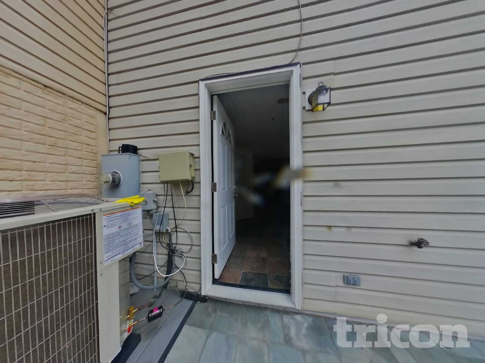 Building Photo - 2029 S Anvil Ln