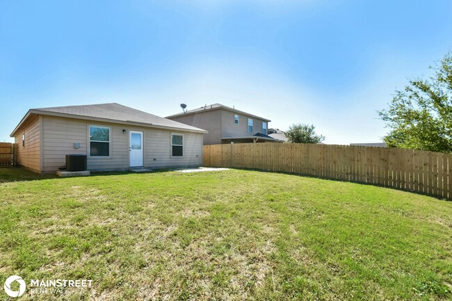 Building Photo - 5703 Forest Canyon