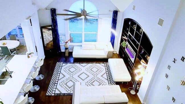 Building Photo - 1721 Buffalo Thunder