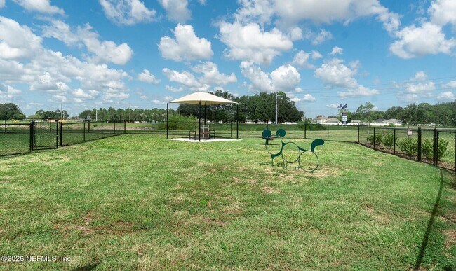 Building Photo - 2760 Seasons Rd