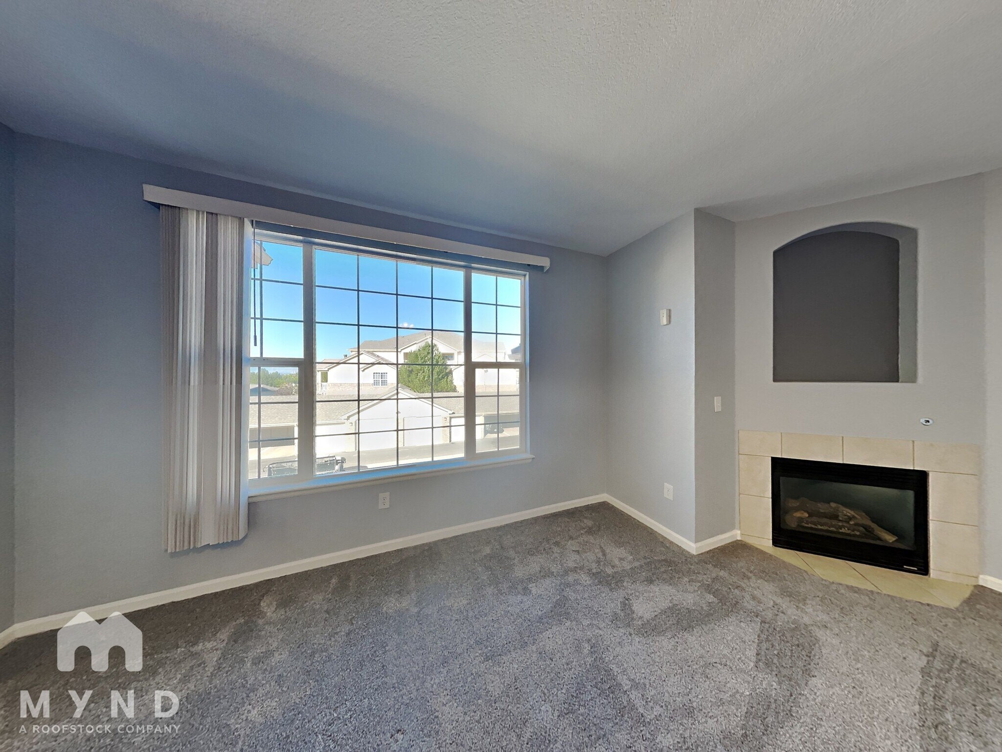 Building Photo - 5723 N Gibralter Way