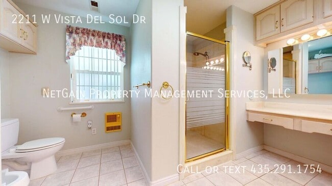 Building Photo - 2211 W Vista Del Sol Dr